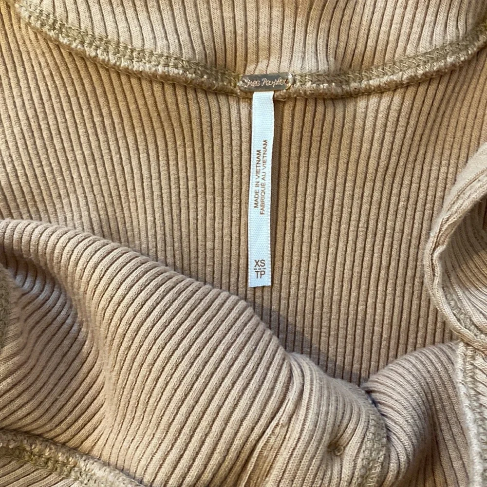 Free People Ribbed Button Down Tank - Picture 2 of 3